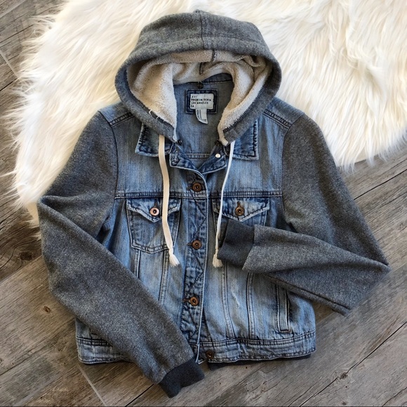forever 21 hooded denim jacket
